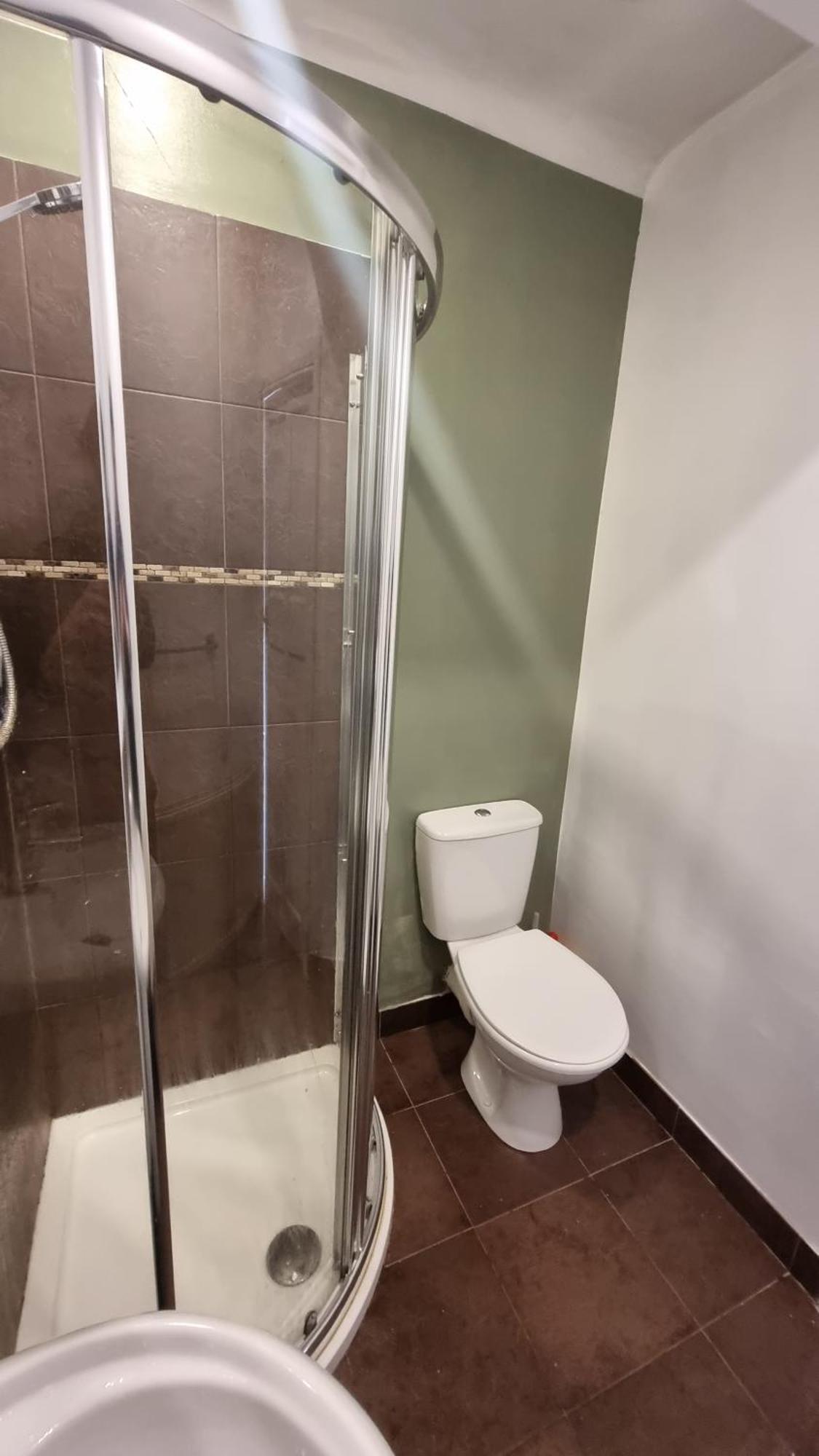 En Suite Room With Kitchen Facilities Nottingham Exterior photo